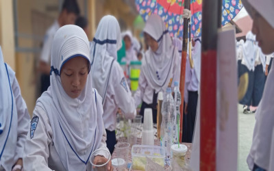 Bazar Makanan Modern di SMPN 1 Tarub: Sukses Gemilang untuk Kewirausahaan Pelajar P5